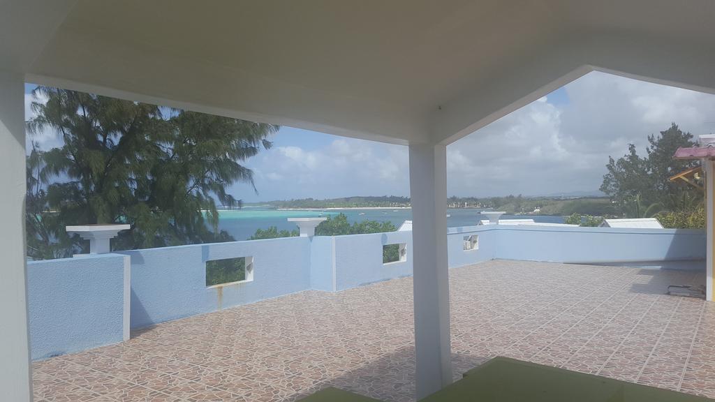 Chez Johnny - Blue Bay Hotel Ngoại thất bức ảnh